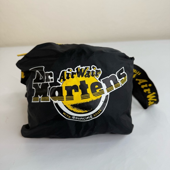 Vintage NOS Dr. Martens DM Docs Airwair Packable Nylon Duffle Gym Bag RARE HTF - Picture 2 of 16